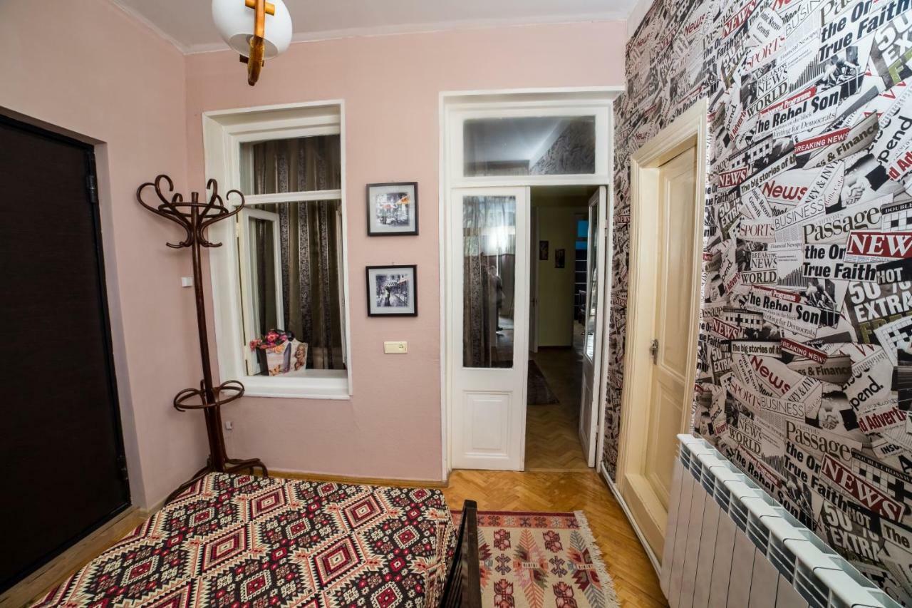 Gold District Apartment Tiflis Exterior foto